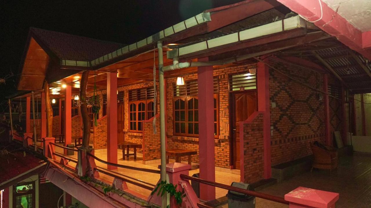 Judita Cottages Tuk Tuk Eksteriør bilde